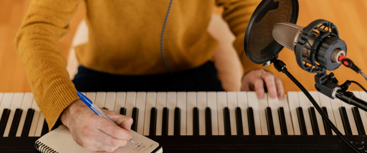 Find the Perfect Music School or Music Lesson!