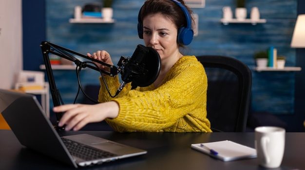 Vocal lessons online