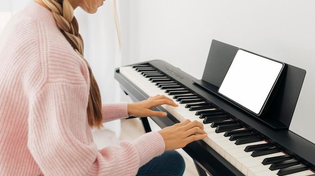 Piano teaching software